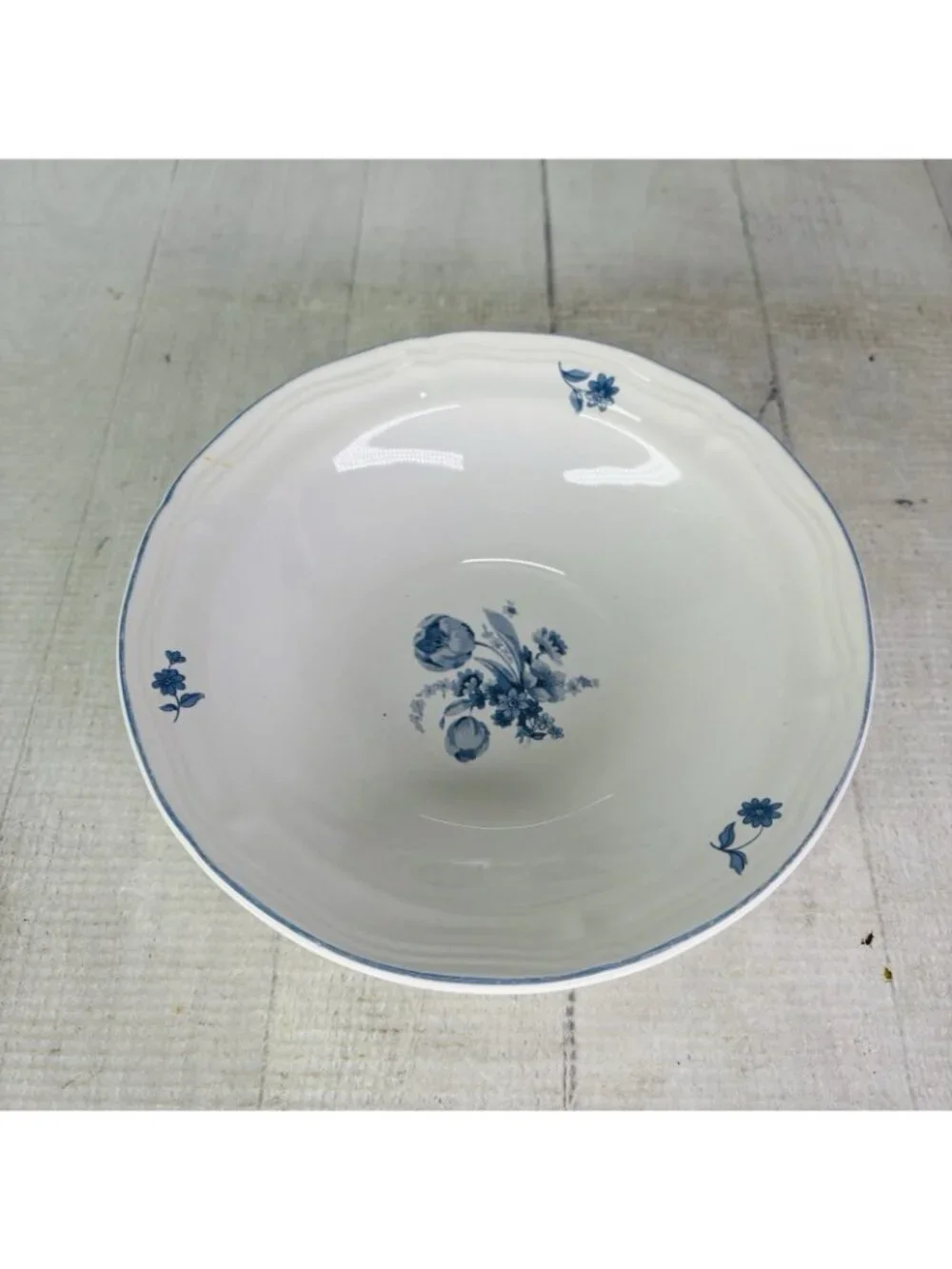 Brick Oven JARDIN BLEU White Blue Flower Stoneware  7 1/8